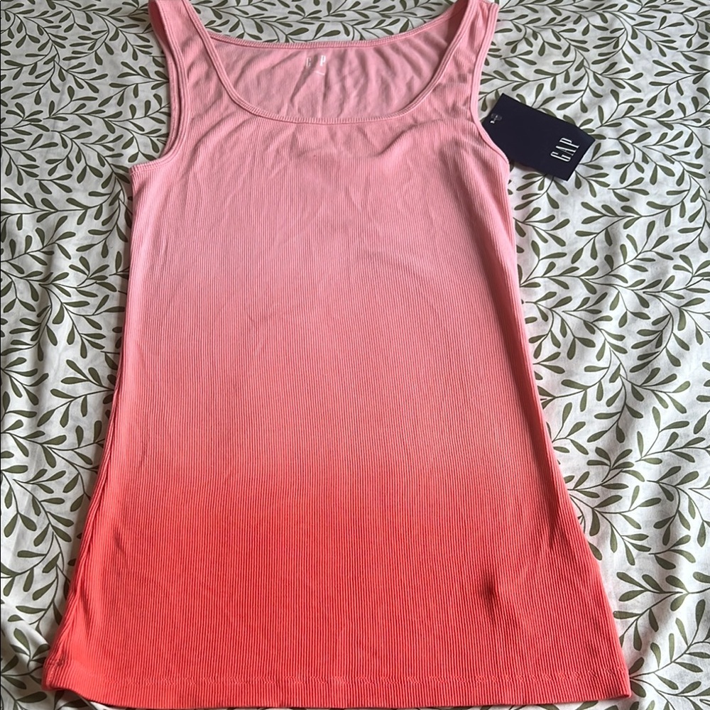 GAP Women's Pink to Orange Ombre Tank Top